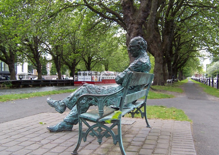 Patrick Kavanagh bench 