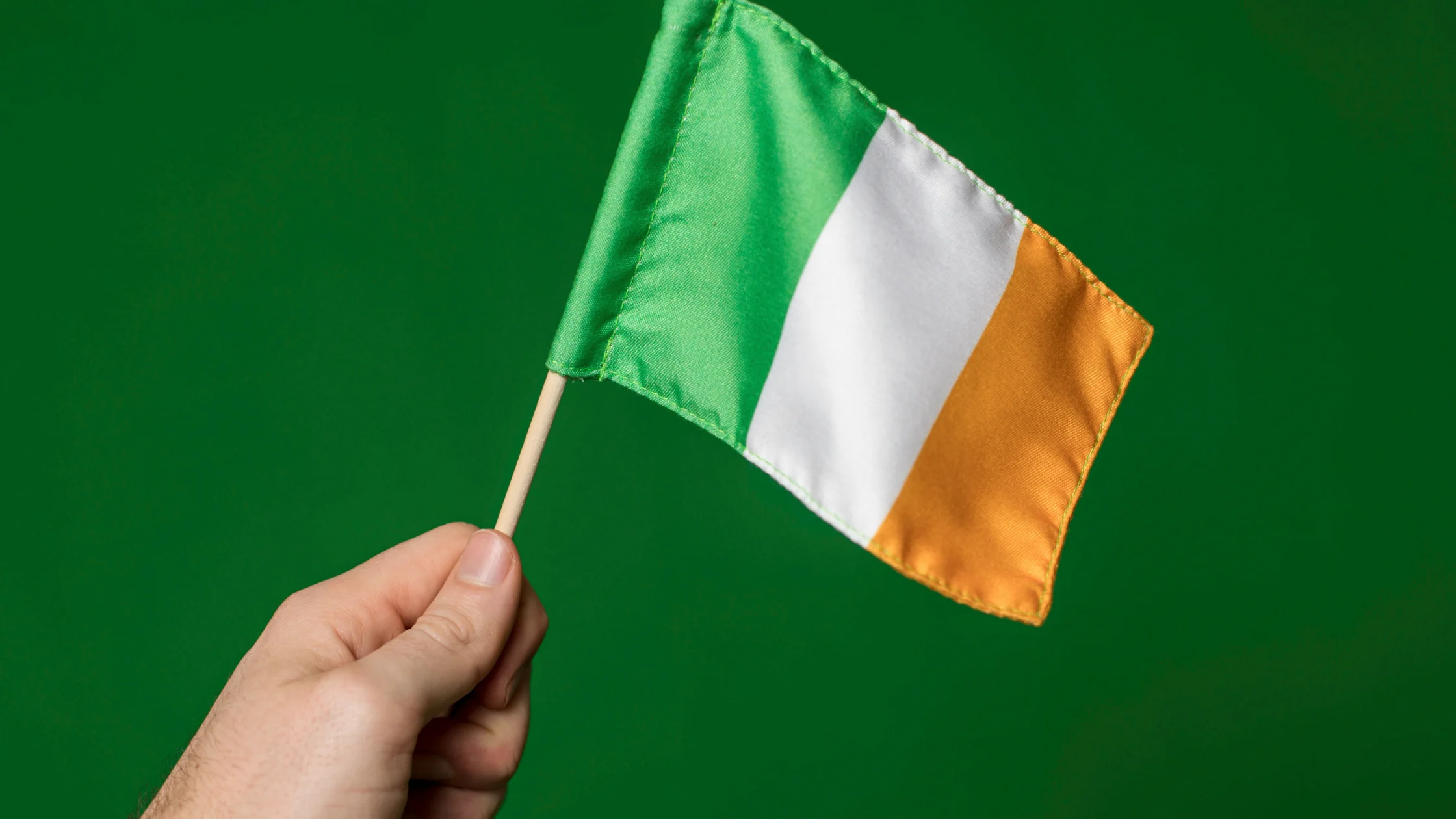 Write me a song about Irish people