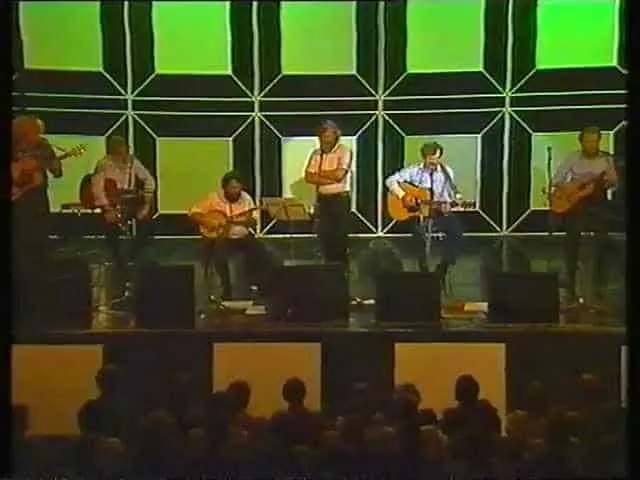 Watch: The Dubliners Live in Dublin 1984(Full Concert)