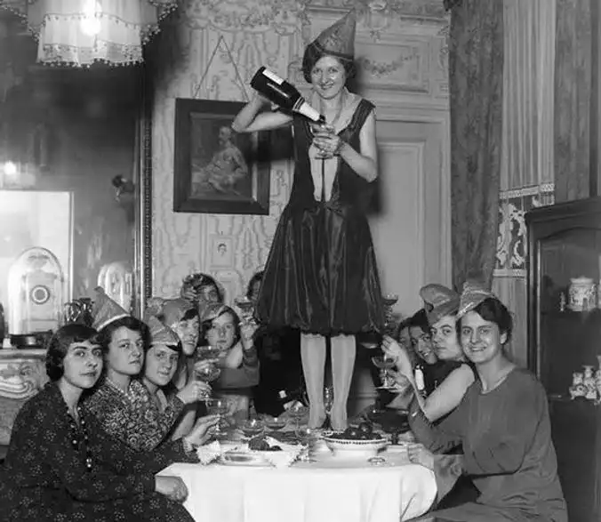 Little womans christmas 