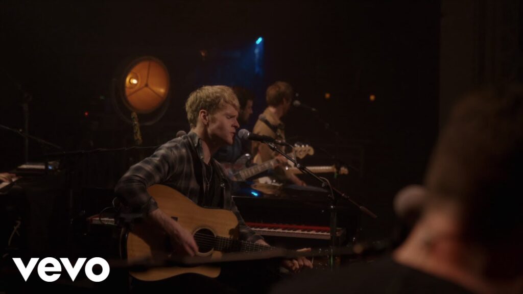 Kodaline performing All I Want live