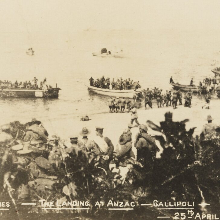 Landing of Australian troops at ANZAC Cove, 25 April 1915 slnsw