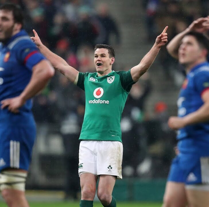 Johnny Sexton celebrates his drop goal against France in Paris, 2018